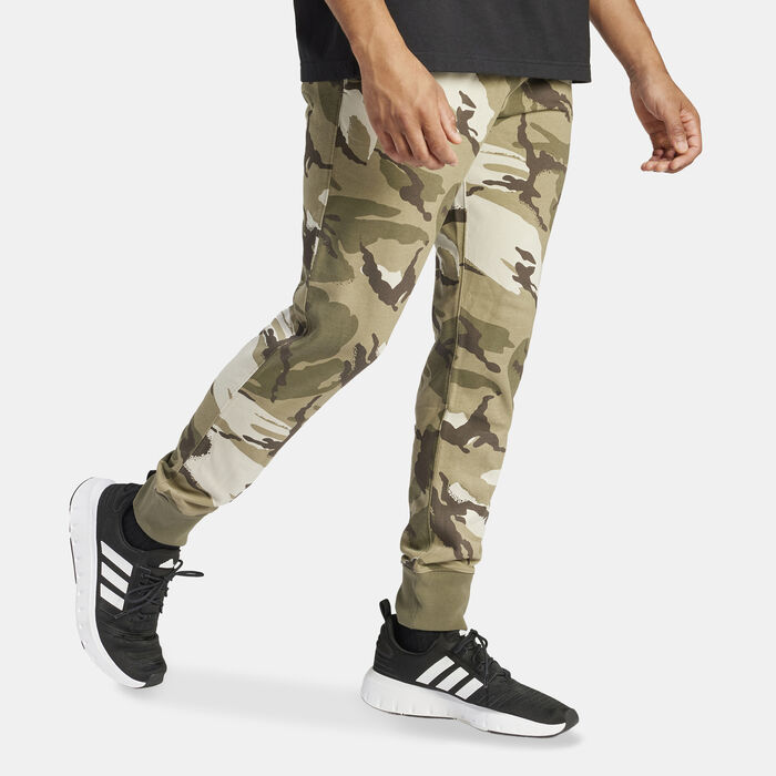 adidas Men's Seasonal Essentials Camouflage Sweatpants Green adidas Men's Seasonal Essentials Camouflage Sweatpants Green image number 2
