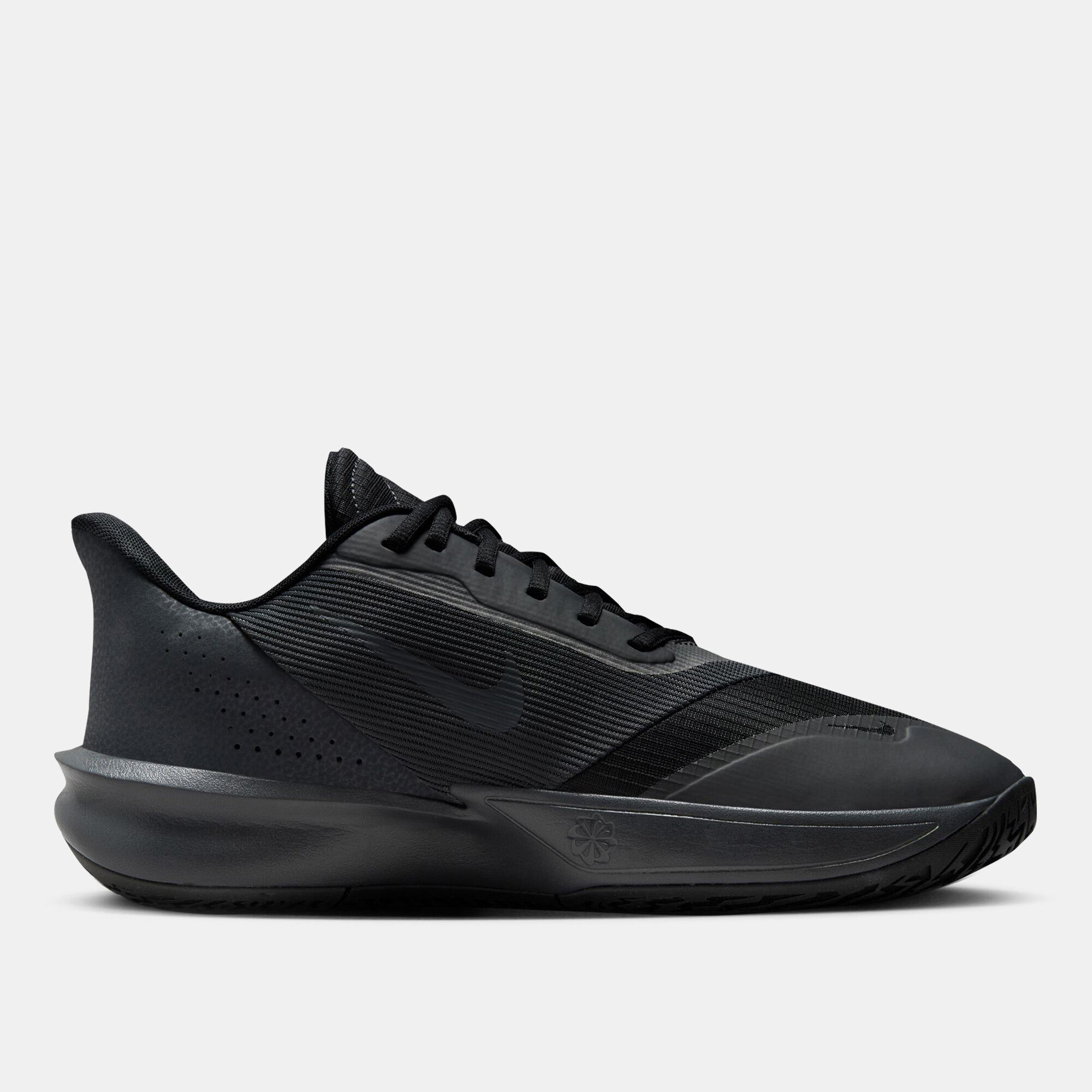 Nike size 7 basketball shoes clearance