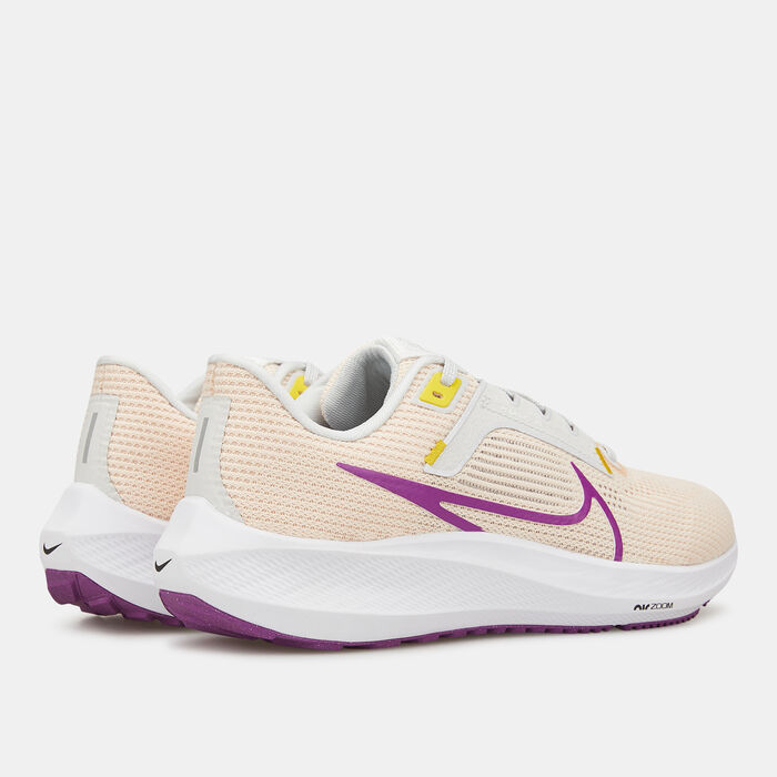 Nike Women's Pegasus 40 Road Running Shoe Pink image number 3