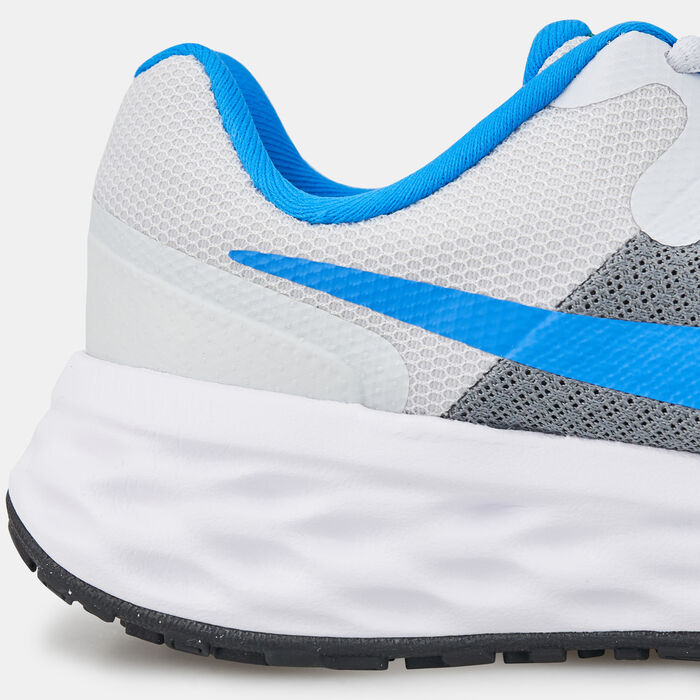 Nike Kids' Revolution 6 Shoe (Older Kids) Grey Nike Kids' Revolution 6 Shoe (Older Kids) Grey image number 4