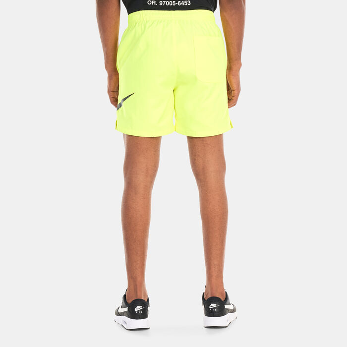 Nike Men's Sportswear Woven Shorts Green Nike Men's Sportswear Woven Shorts Green image number 1