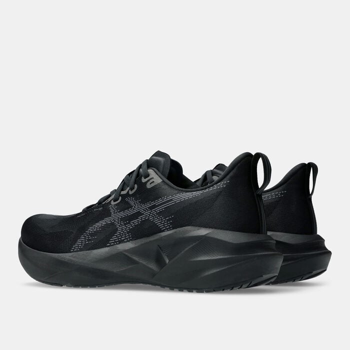 ASICS Men's NOVABLAST 5 Running Shoes Black ASICS Men's NOVABLAST 5 Running Shoes Black image number 2