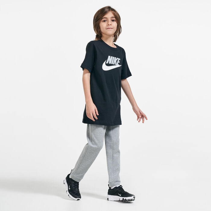Nike Kids' Futura Icon T-Shirt (Older Kids) Black Nike Kids' Futura Icon T-Shirt (Older Kids) Black image number 5