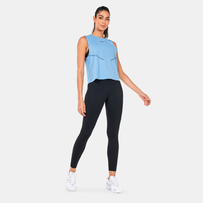 Nike Women's Dri-FIT ADV Run Division Tank Top Blue image number 2