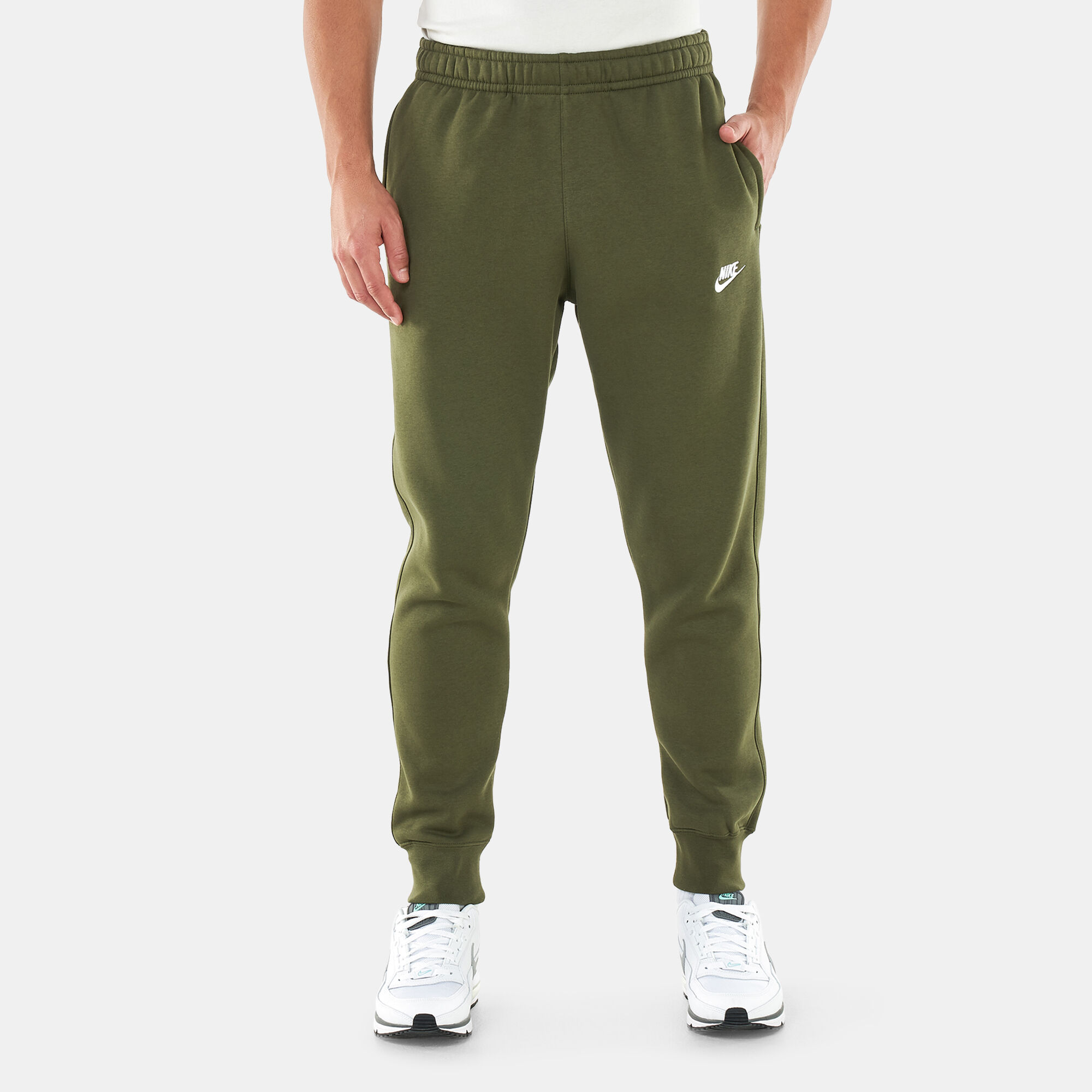 Buy Nike Men s Sportswear Club Fleece Joggers Green in KSA SSS