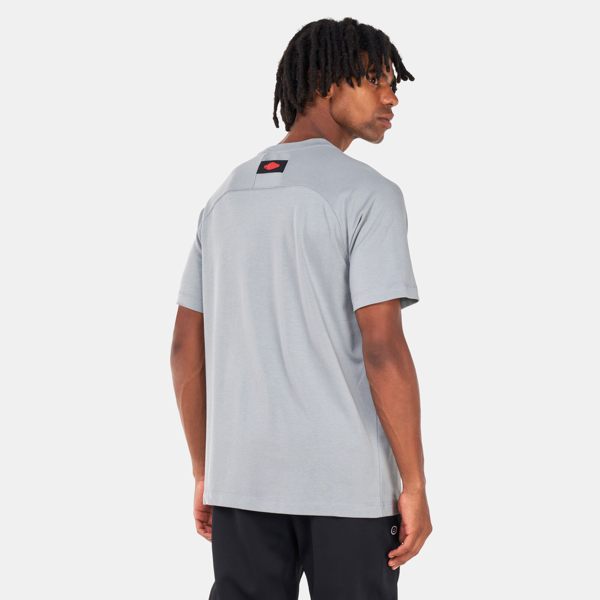 Liverpool fc travel graphic tee outlet