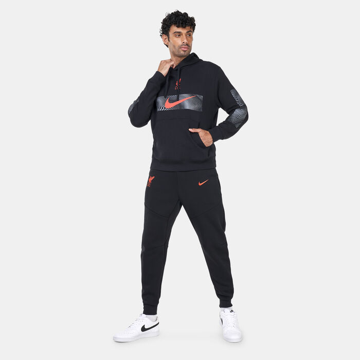 Nike Men's Sportswear Liverpool F.C. Club Away Hoodie Black Nike Men's Sportswear Liverpool F.C. Club Away Hoodie Black image number 2