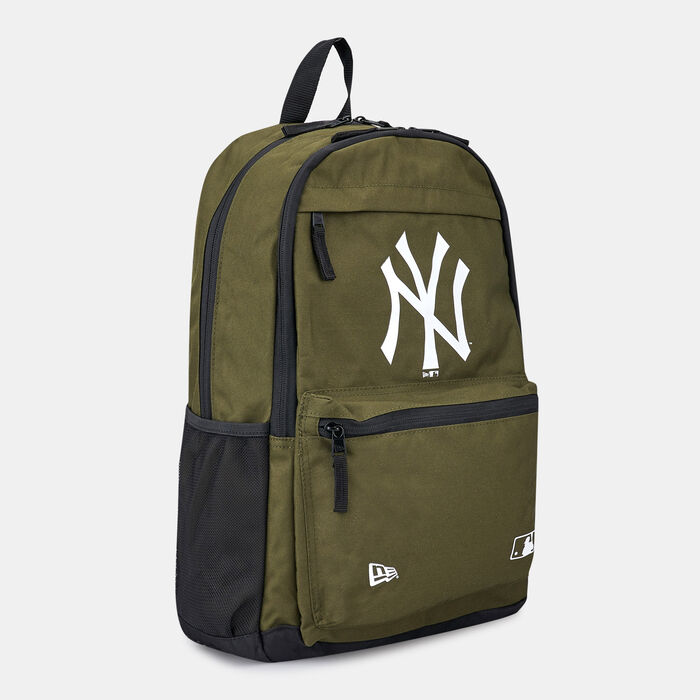 New Era Men's New York Yankees Delaware Backpack Green New Era Men's New York Yankees Delaware Backpack Green image number 2