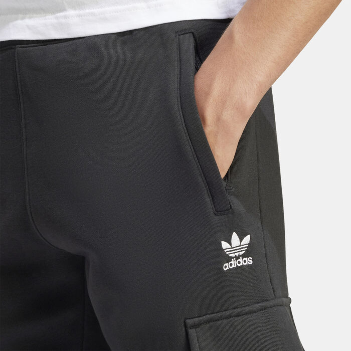 adidas Originals Men's Trefoil Essentials Cargo Pants Black adidas Originals Men's Trefoil Essentials Cargo Pants Black image number 2