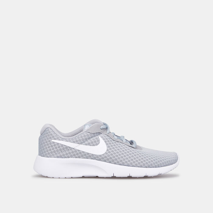 Nike Kids’ Tanjun Running Shoe (Older Kids) Grey Nike Kids’ Tanjun Running Shoe (Older Kids) Grey image number 0