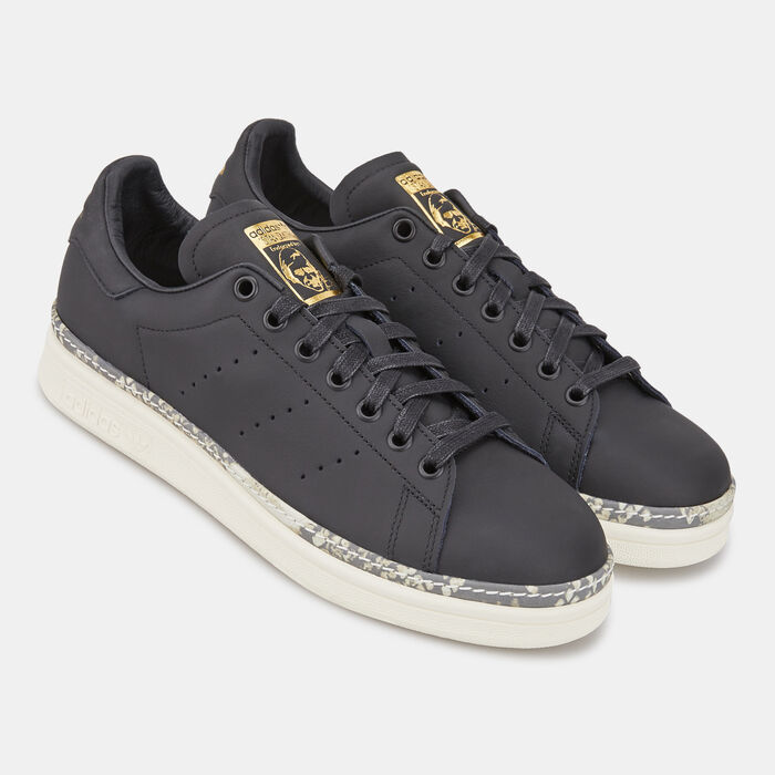 adidas Originals Women's Stan Smith Shoe Black adidas Originals Women's Stan Smith Shoe Black image number 1