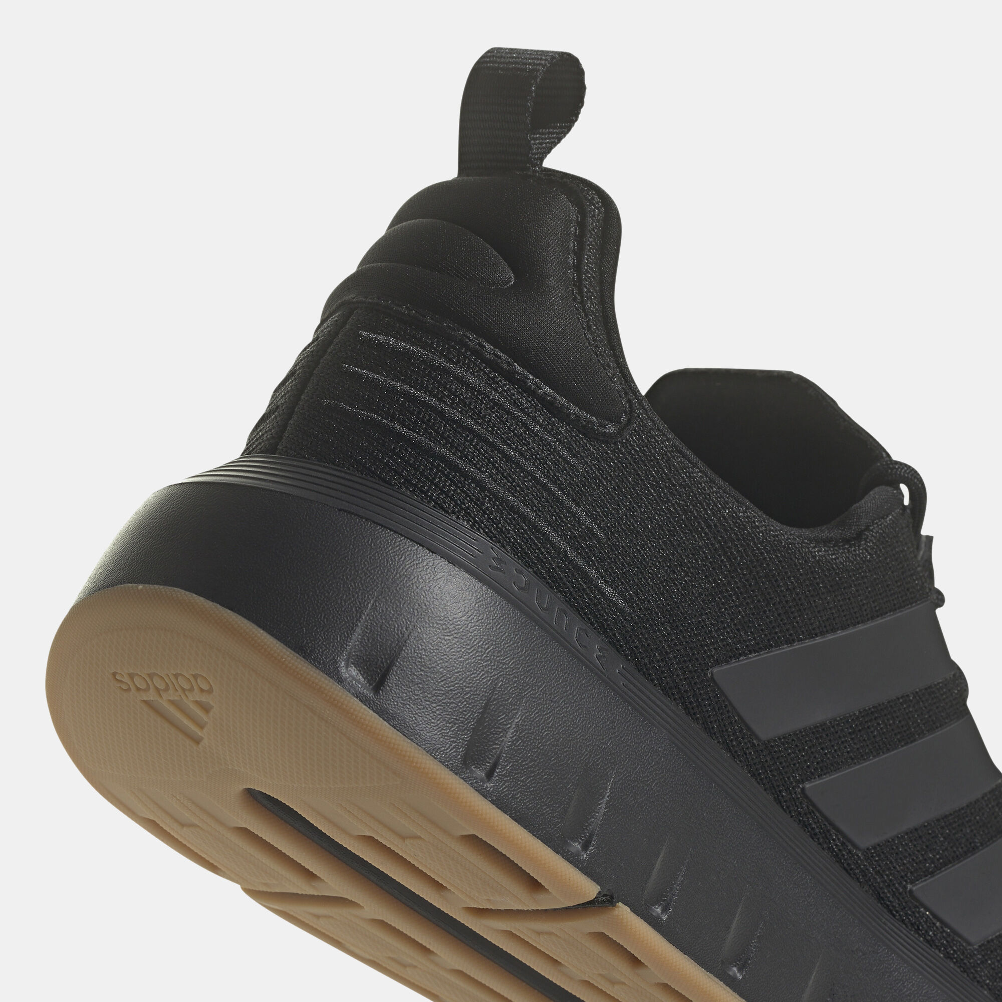 Swift run shoes black new arrivals