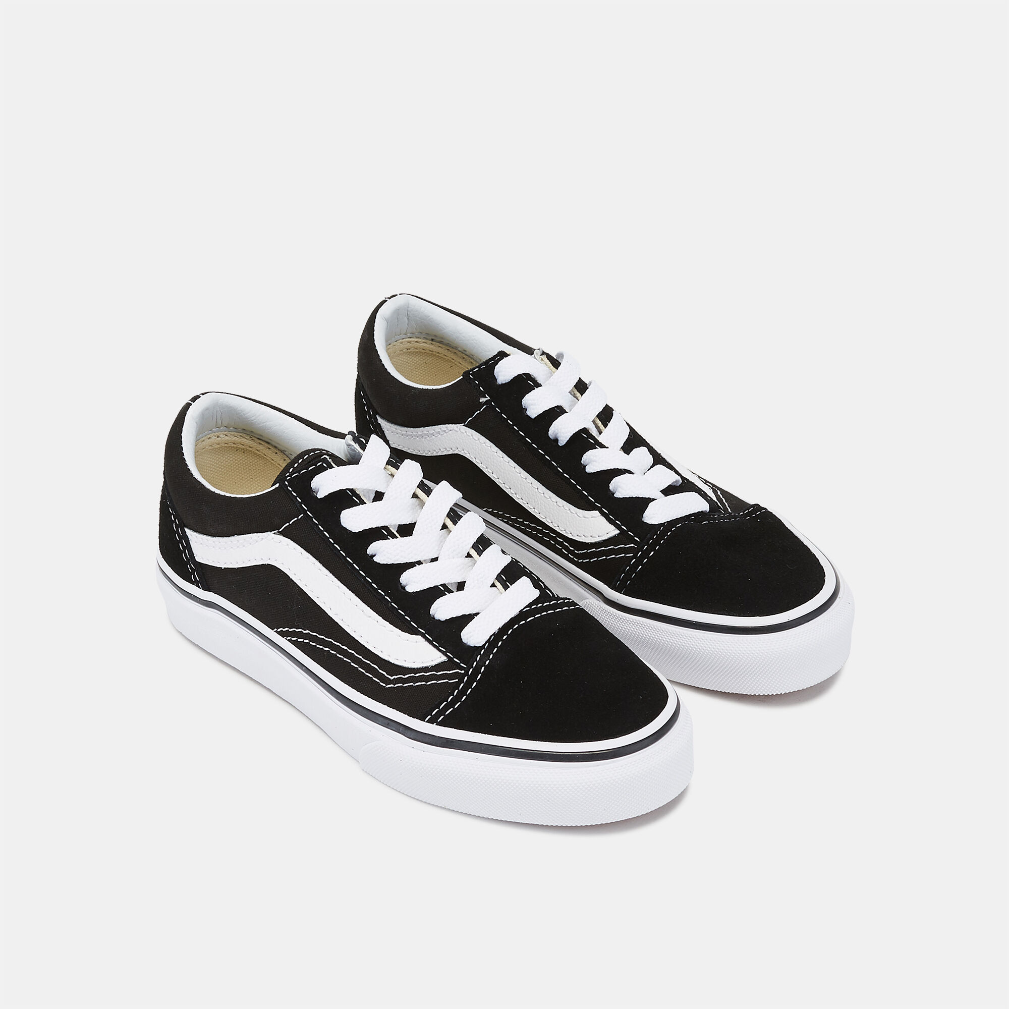 Buy Vans Kids Old Skool Unisex Shoe Younger Kids Black in KSA SSS