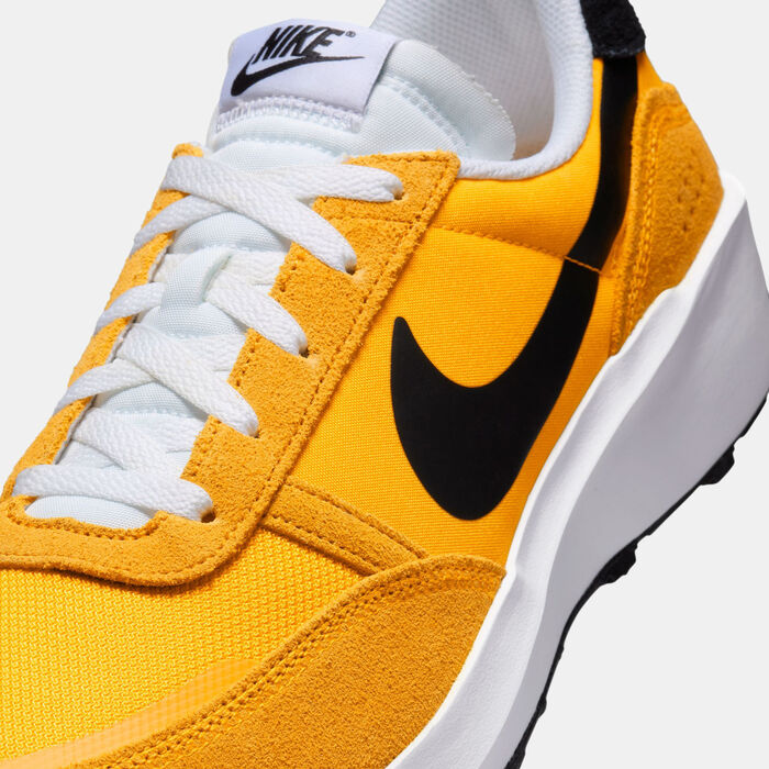 Nike Men's Waffle Debut Shoes Orange image number 4