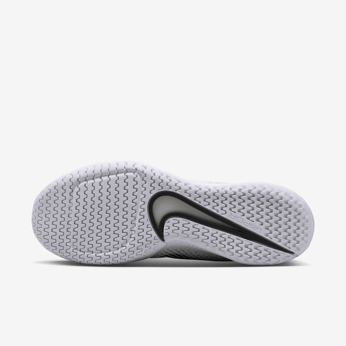 Nike Women's Court Air Zoom Vapor 11 Hard Court Tennis Shoes White Nike Women's Court Air Zoom Vapor 11 Hard Court Tennis Shoes White image number 1