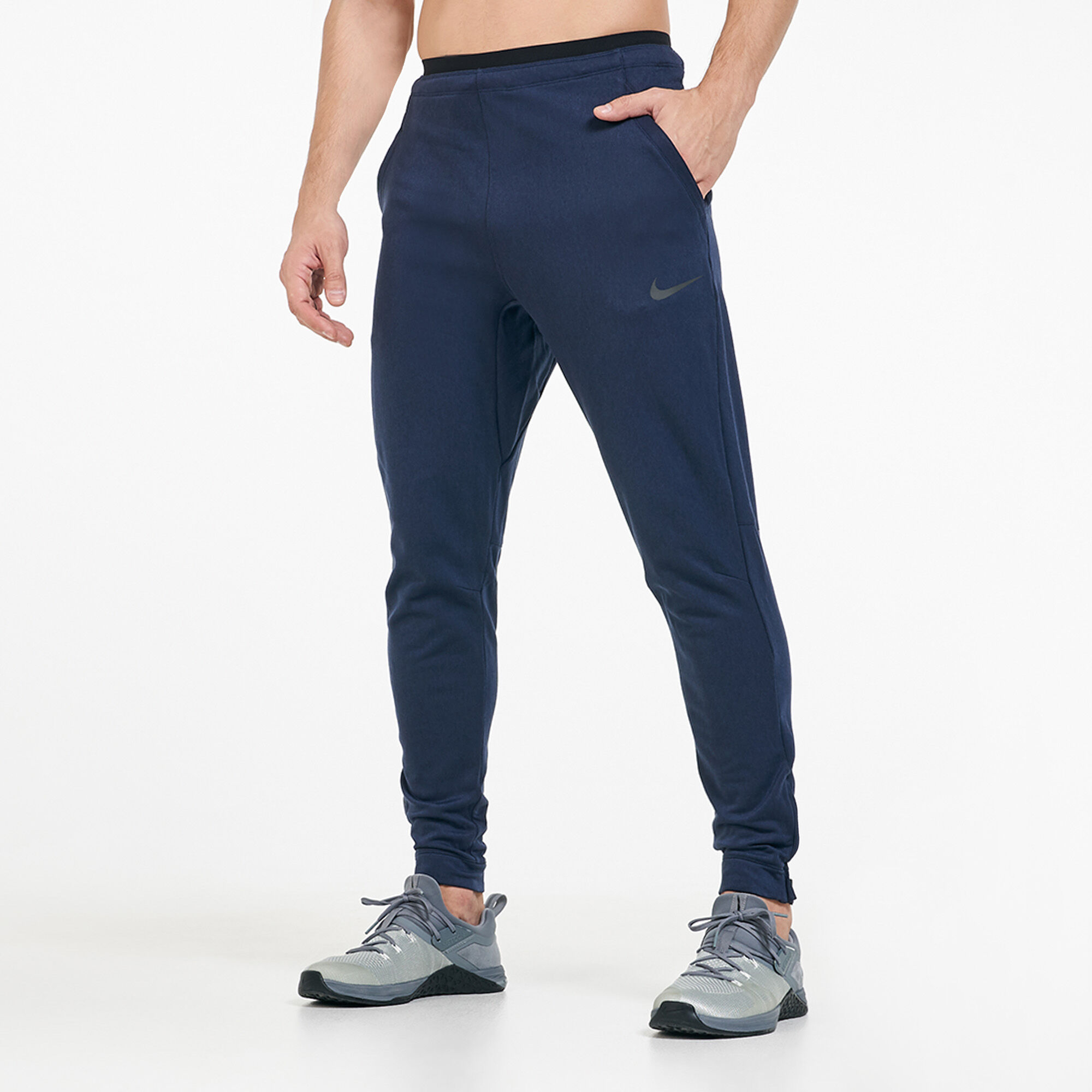 Nike pro fleece on sale joggers