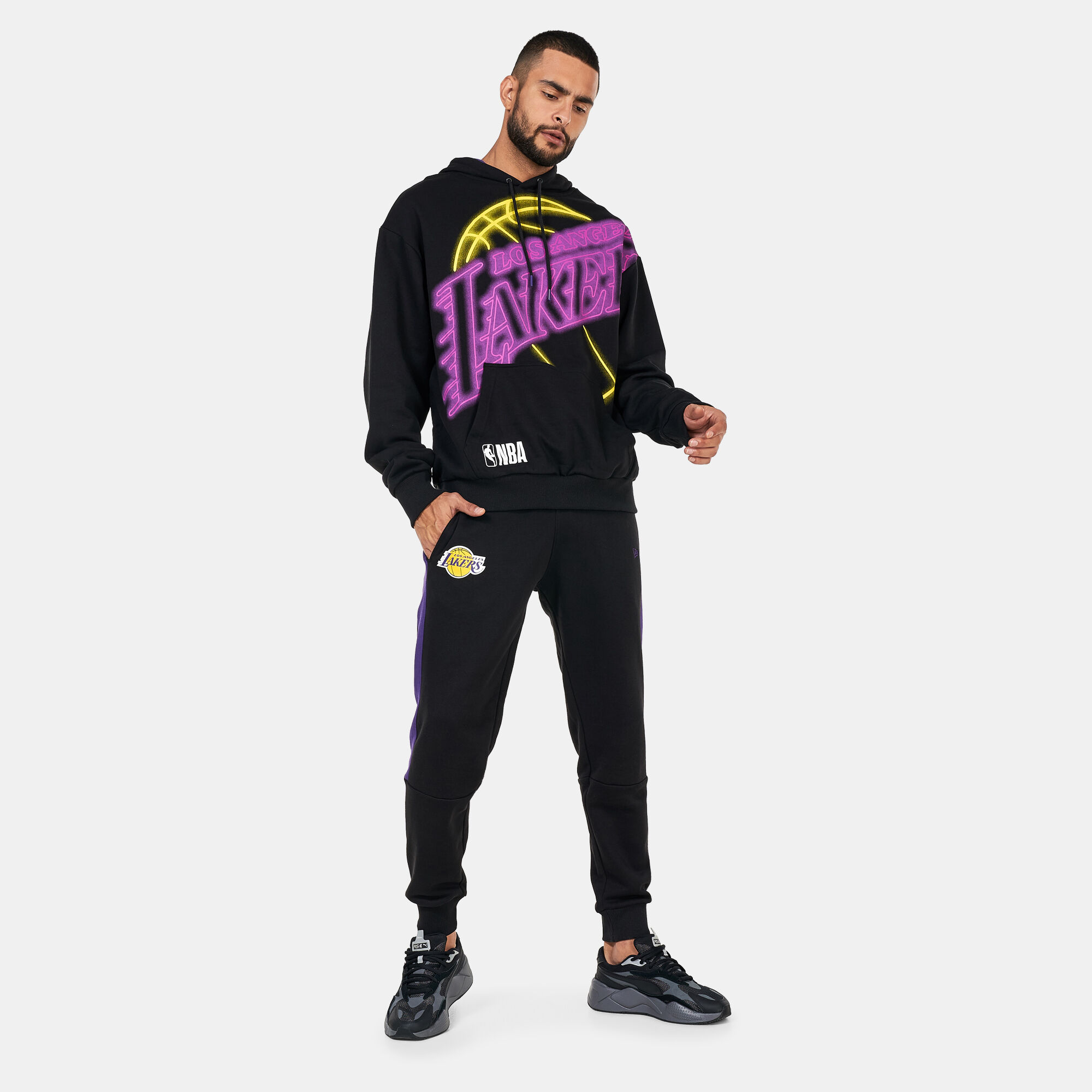 Buy New Era Los Angeles Lakers NBA Sweatpants Black in KSA SSS
