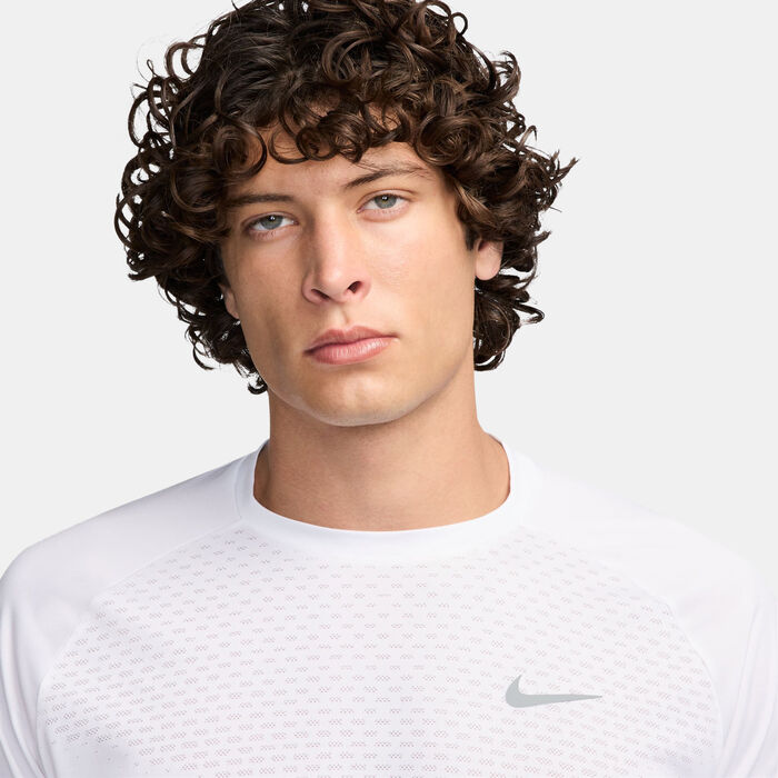 Nike Men's Stride Dri-FIT ADV Running Top White Nike Men's Stride Dri-FIT ADV Running Top White image number 2