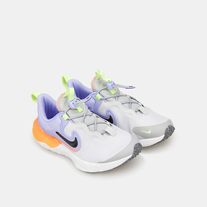 Nike Kids' Run Flow Running Shoe Grey Nike Kids' Run Flow Running Shoe Grey image number 1