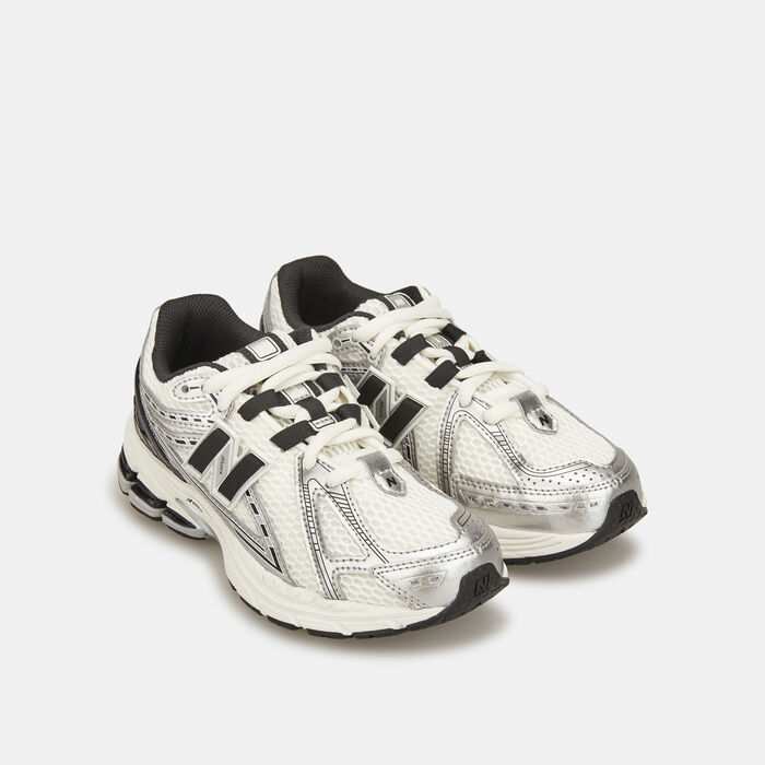 New Balance Kids' 1906R Shoes Silver New Balance Kids' 1906R Shoes Silver image number 1