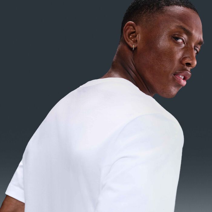 Nike Men's Icon T-Shirt White Nike Men's Icon T-Shirt White image number 1
