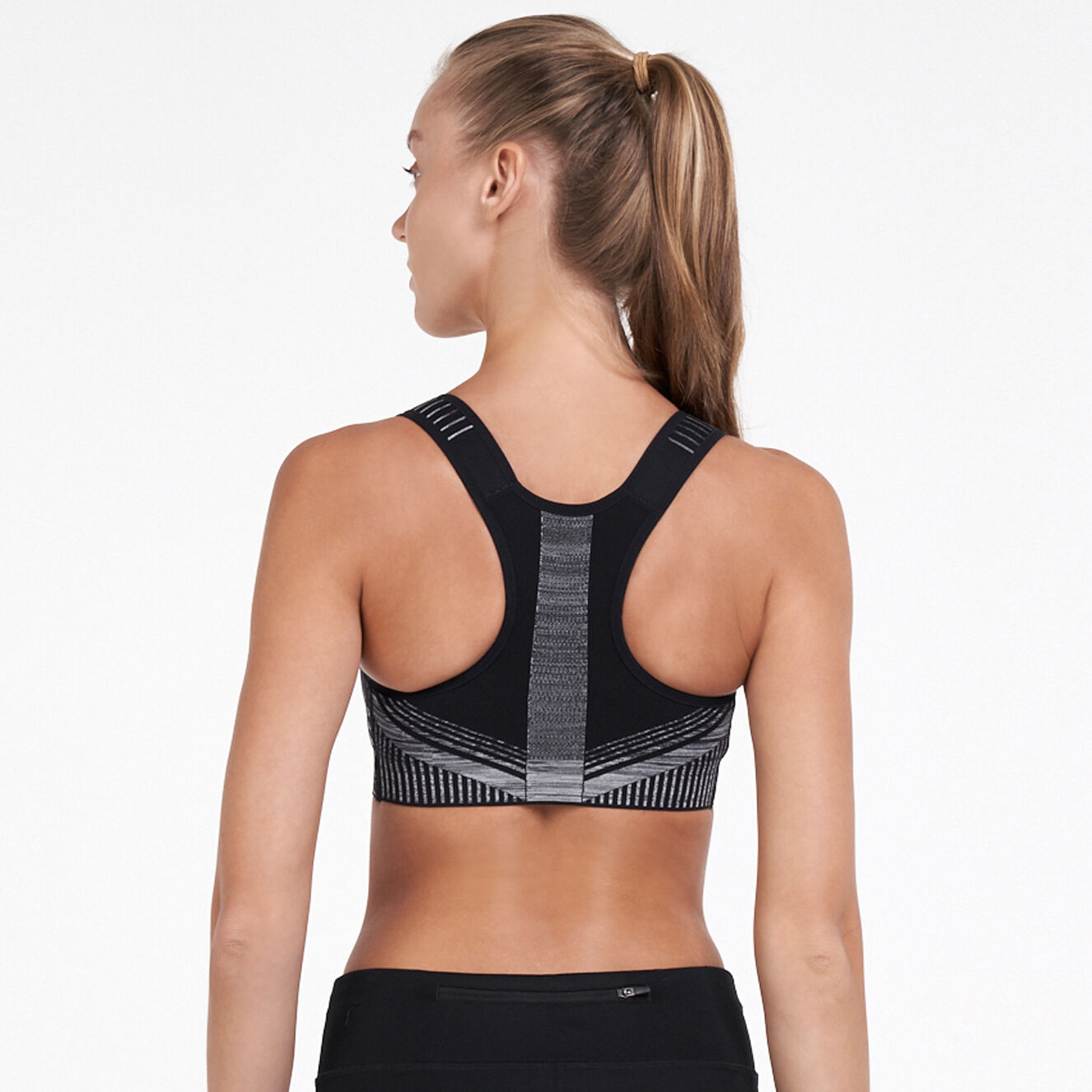 Nike phenom deals bra