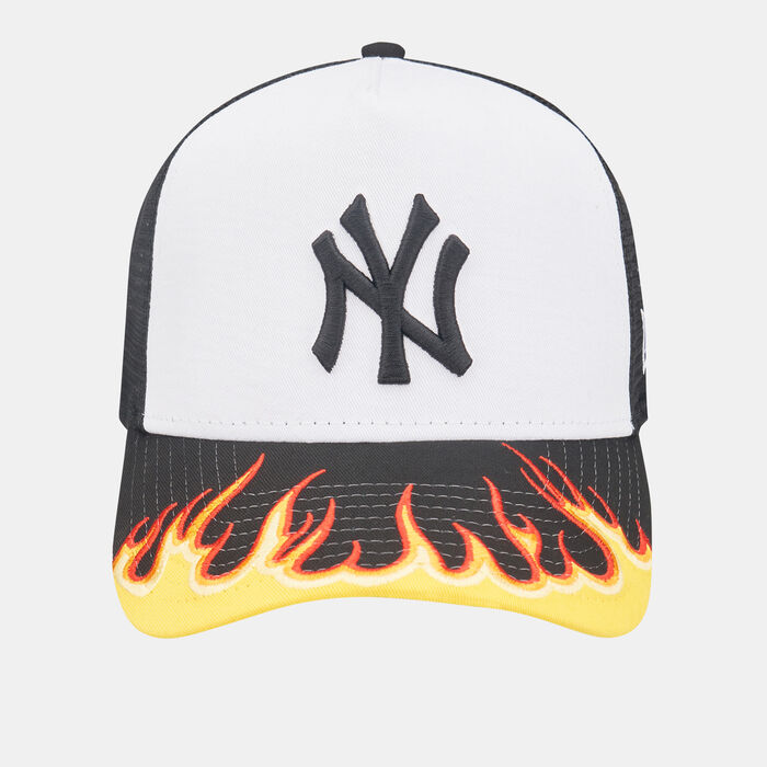 New Era Men's MLB New York Yankees Flame Trucker Cap Black New Era Men's MLB New York Yankees Flame Trucker Cap Black image number 0