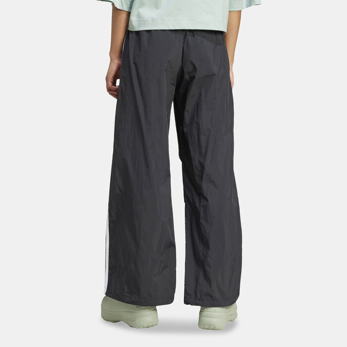 adidas Originals Women's 3-Stripes Woven Parachute Track Pants Black image number 1