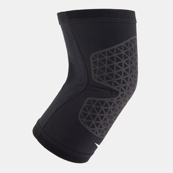 Nike Pro Combat Elbow Sleeve Black Nike Pro Combat Elbow Sleeve Black image number 0