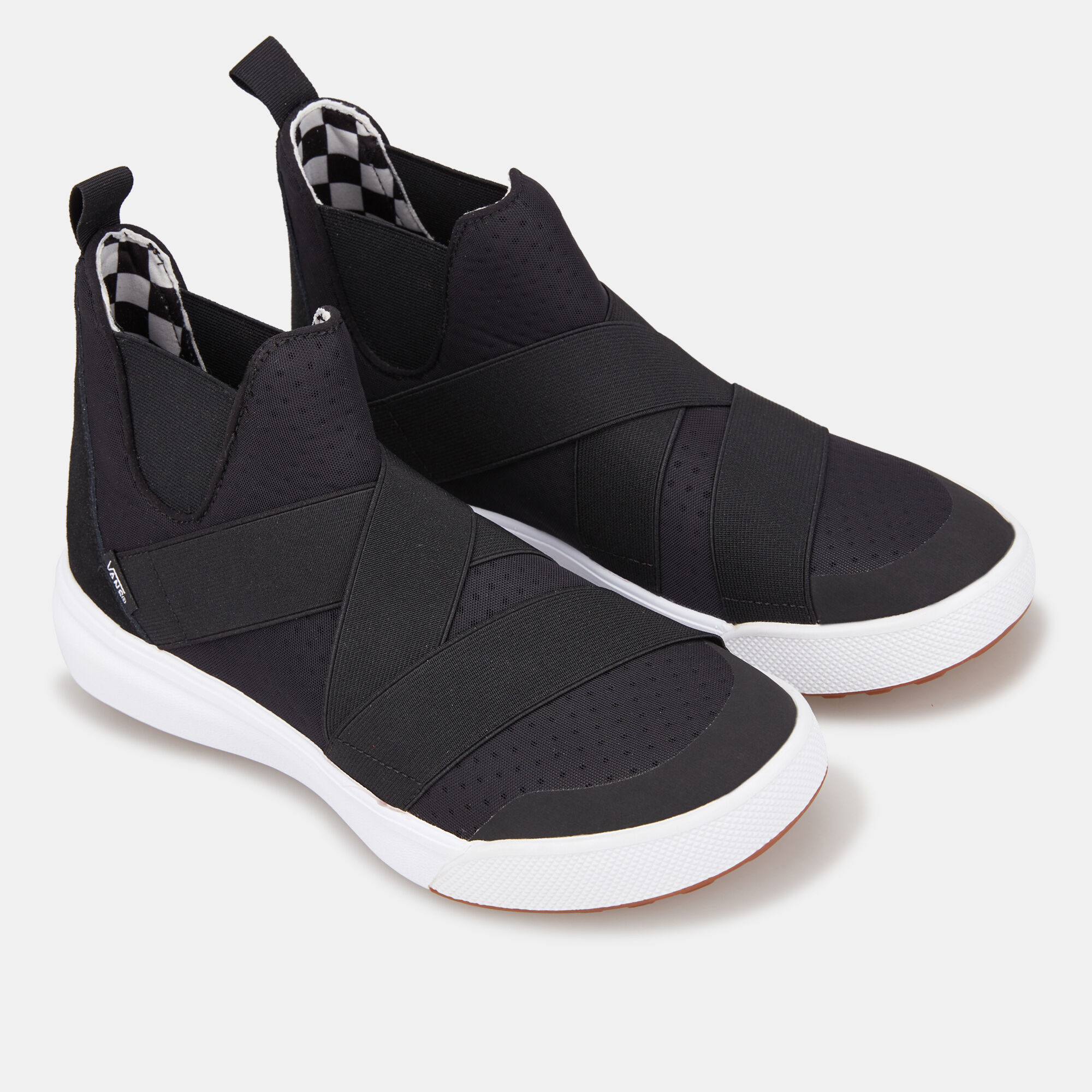 Buy Vans UltraRange Gore Hi Unisex Shoe Black in KSA SSS
