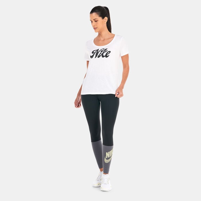 Nike Women's Dri-FIT T-Shirt White Nike Women's Dri-FIT T-Shirt White image number 2