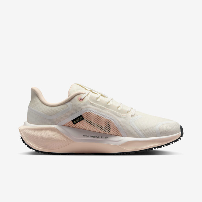 Nike Women's Pegasus 41 GORE-TEX Road Running Shoes Peach Nike Women's Pegasus 41 GORE-TEX Road Running Shoes Peach image number 2