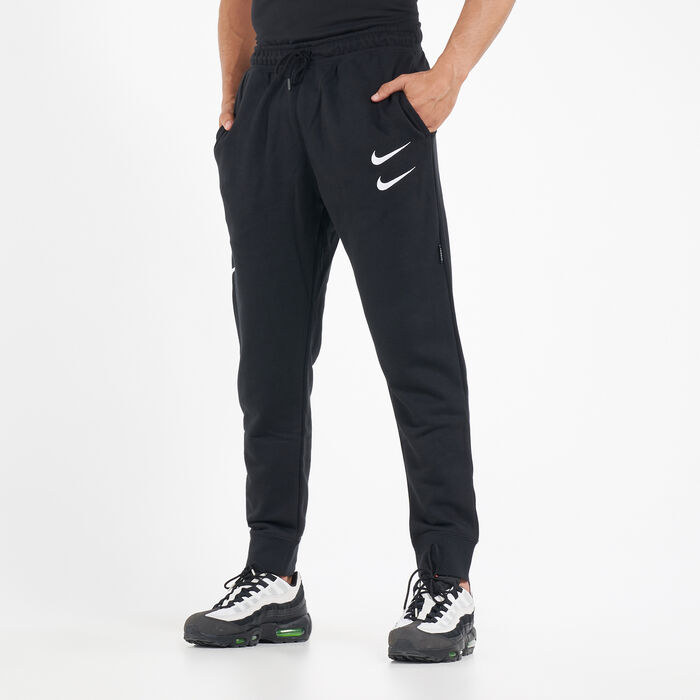 Buy Nike Men's Sportswear Swoosh Sweatpants Black in KSA -SSS