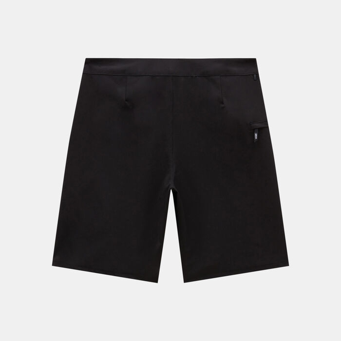Vans Men's MTE The Daily Solid Board Shorts Black image number 1