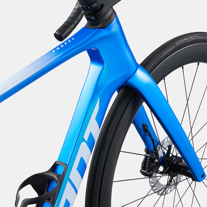 Giant Propel Advanced Pro 0 Road Bike Blue Giant Propel Advanced Pro 0 Road Bike Blue image number 12