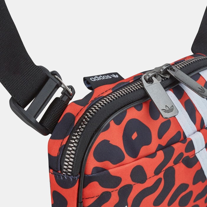 adidas Originals Festival Messenger Bag Multi-Color adidas Originals Festival Messenger Bag Multi-Color image number 3