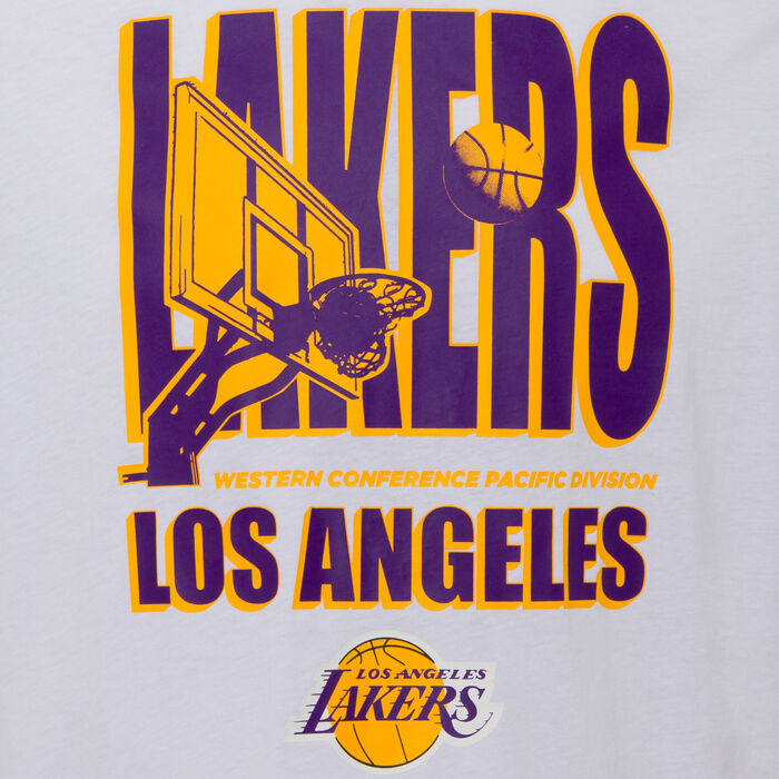 New Era Men's NBA Los Angeles Lakers Graphc T-Shirt White New Era Men's NBA Los Angeles Lakers Graphc T-Shirt White image number 2