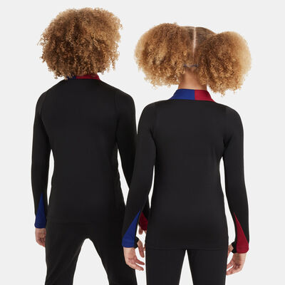 Nike Kids' FC Barcelona Strike Drill 1/4-Zip Football Top (Older Kids) Black Nike Kids' FC Barcelona Strike Drill 1/4-Zip Football Top (Older Kids) Black
