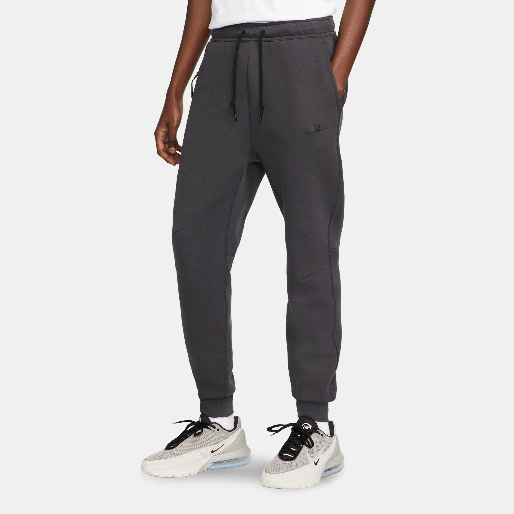 Nike tech fleece skinny joggers grey 2025