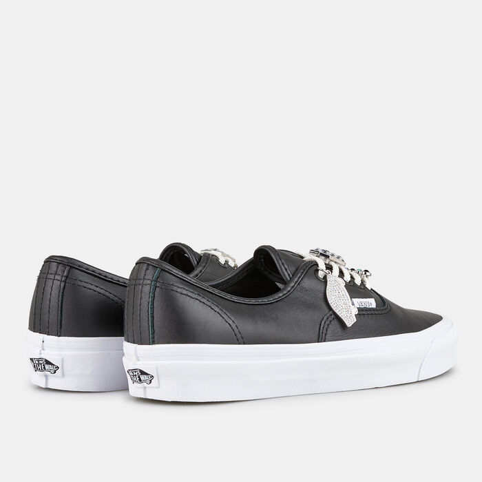 Vans Anaheim Factory Authentic 44 DX Unisex Shoe Black Vans Anaheim Factory Authentic 44 DX Unisex Shoe Black image number 2