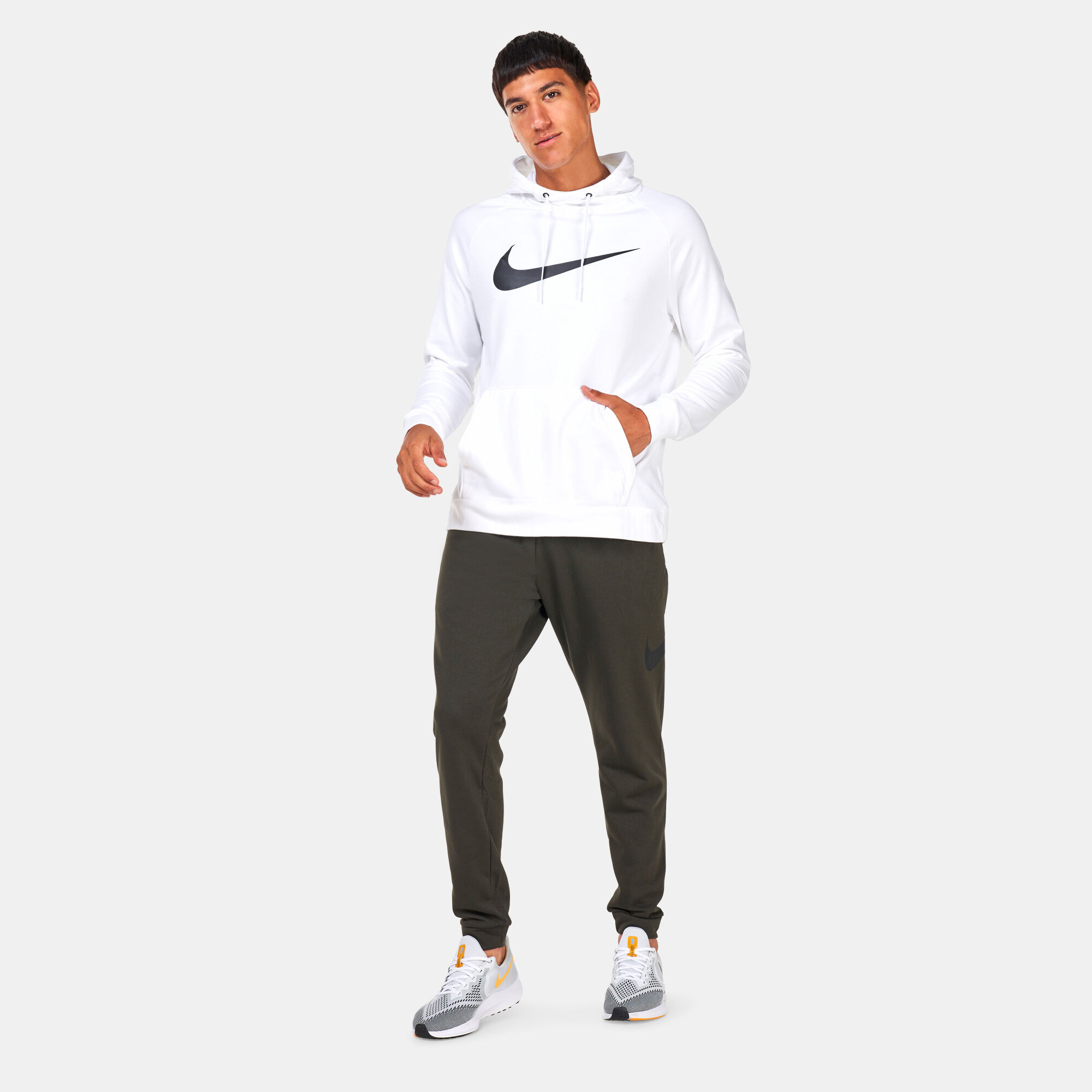 Men's therma swoosh training hot sale hoodie