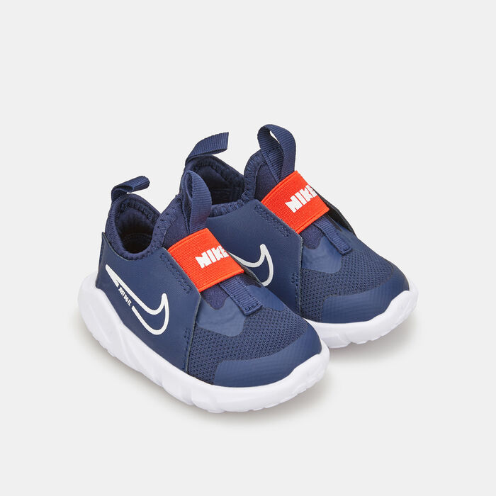 Nike Kids' Flex Runner 2 Running Shoe (Baby and Toddler) Blue image number 2