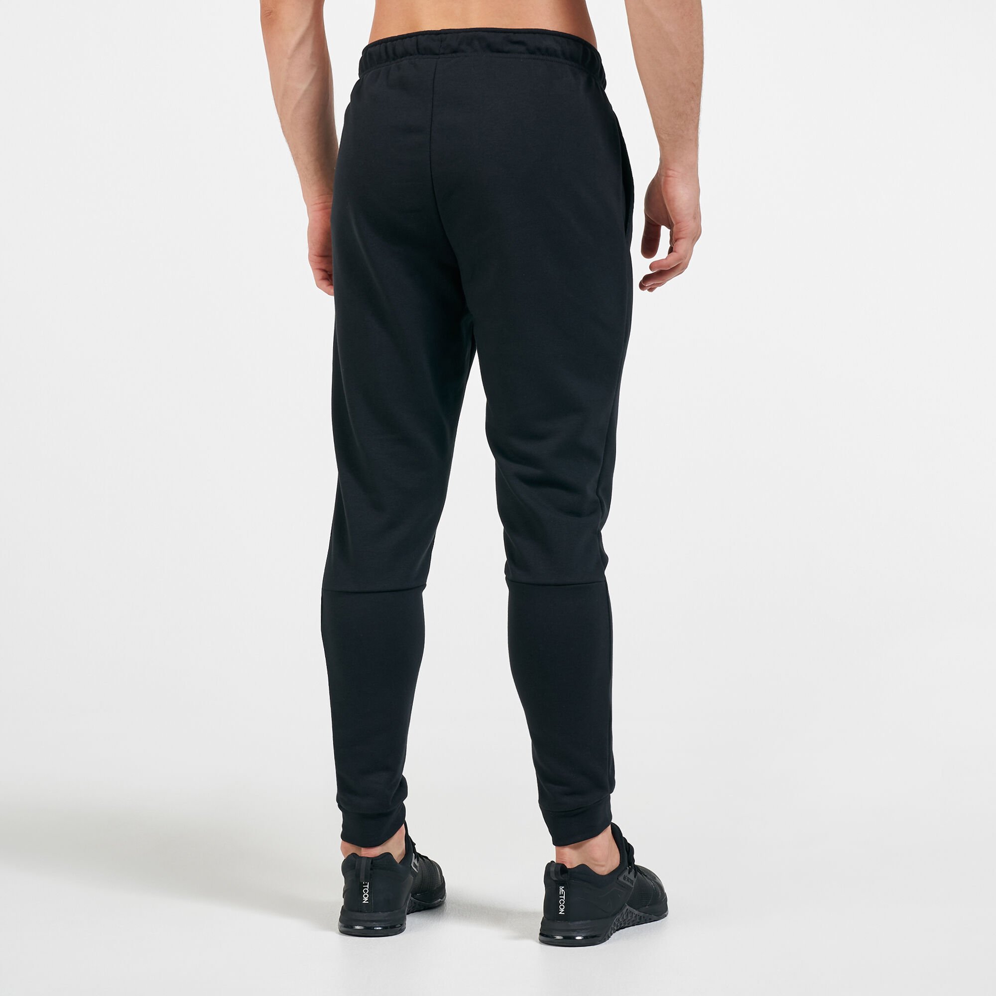 Buy Nike Men s Dri FIT Training Sweatpants Black in KSA SSS