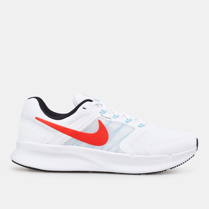 Nike Women's Run Swift 3 Road Running Shoe White Nike Women's Run Swift 3 Road Running Shoe White image number 0