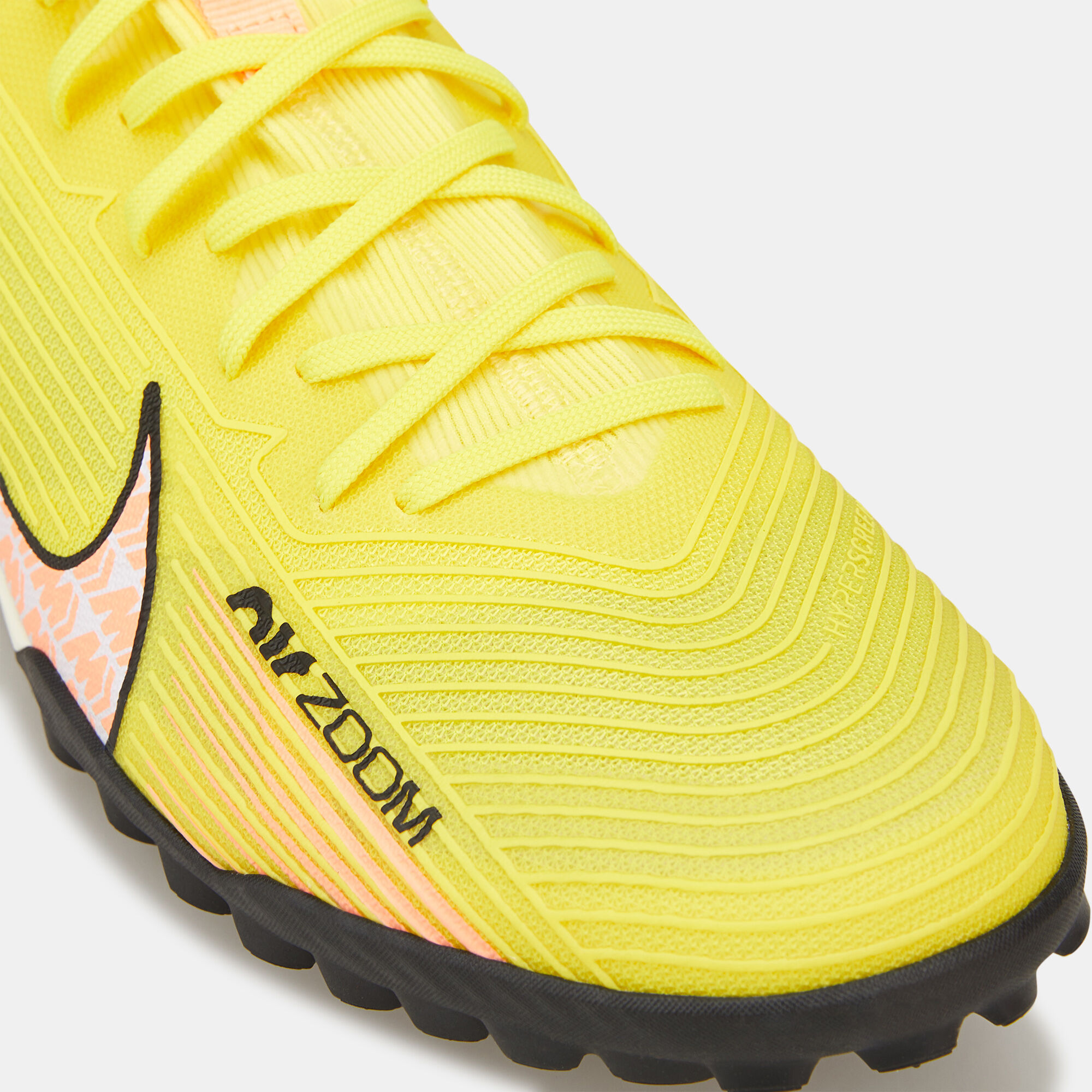 Yellow and black nike turf cheap