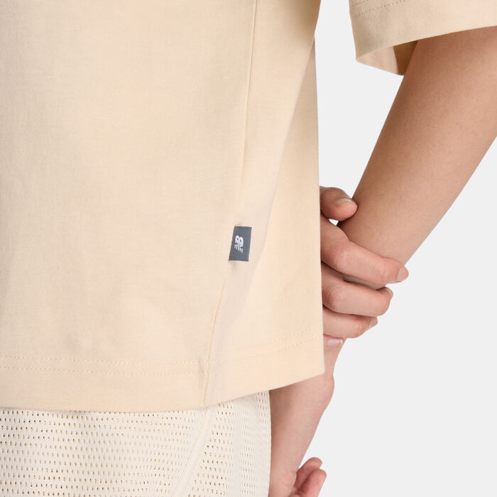 New Balance Women's Flower Logo Sweatshirt Brown New Balance Women's Flower Logo Sweatshirt Brown image number 3