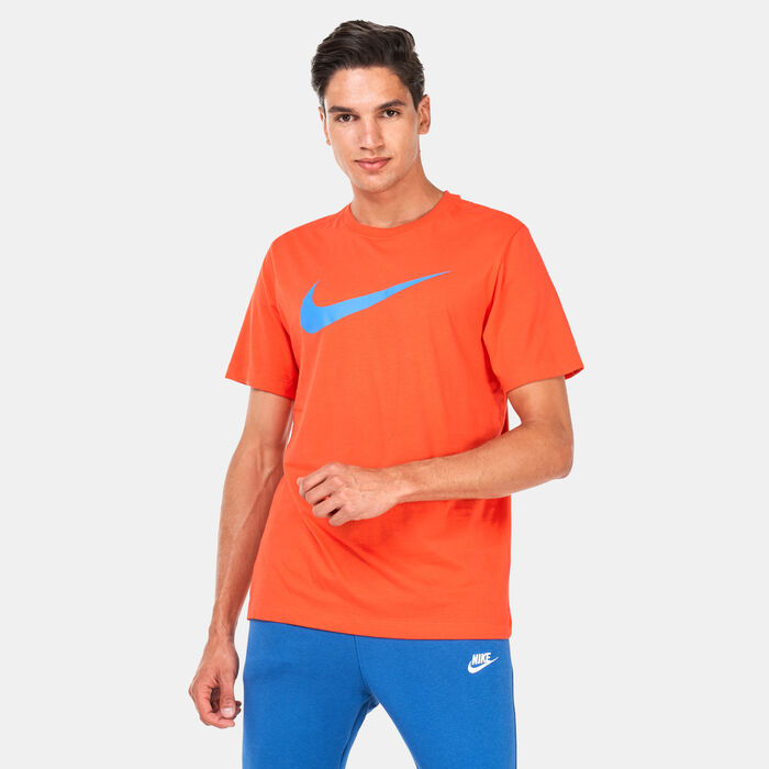 Nike Men's Sportswear Swoosh T-Shirt Red Nike Men's Sportswear Swoosh T-Shirt Red image number 0