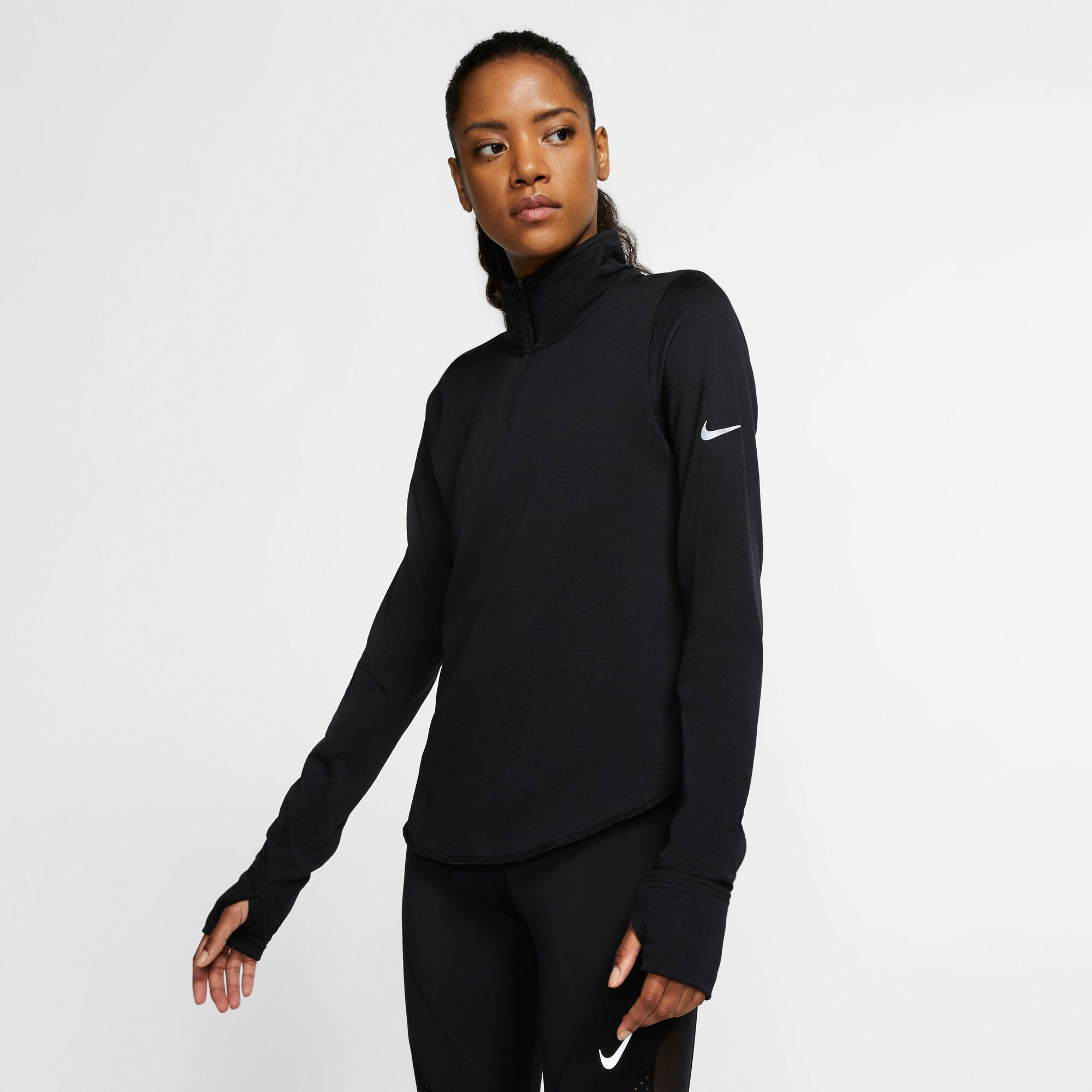 Nike Women s Therma Sphere Element Long Sleeves T Shirt
