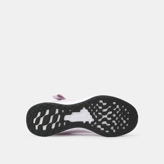 Nike Kids' Revolution 6 FlyEase Shoe Pink image number 3