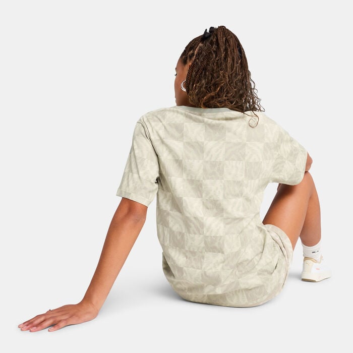PUMA Women's Essentials Graphic T-Shirt Beige PUMA Women's Essentials Graphic T-Shirt Beige image number 1